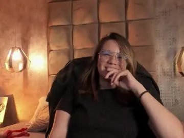 skyjunne on Chaturbate