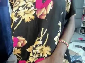 suhaila_suu — EPONGE TA SOIF AVEC MON JUS - Multi Goal: double penetration [3999 tokens left] #ebony #french #latina #skinny #feet