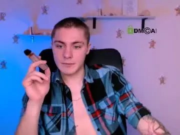 thomas_crow on Chaturbate