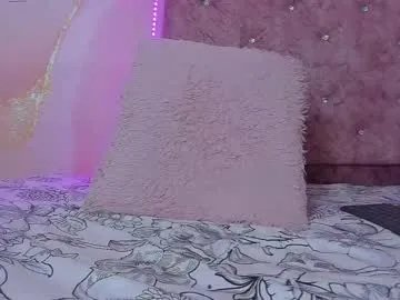 violet__taylor_ on Chaturbate