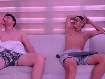 web_gammer_ on Chaturbate