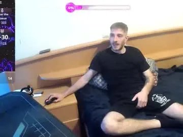 zuzmosfokafasz on Chaturbate 