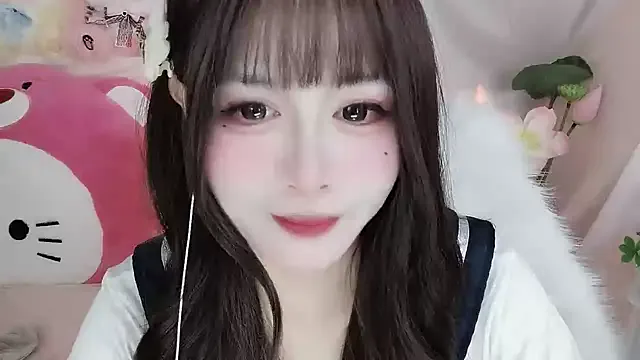 -zhuzhu-999- on StripChat