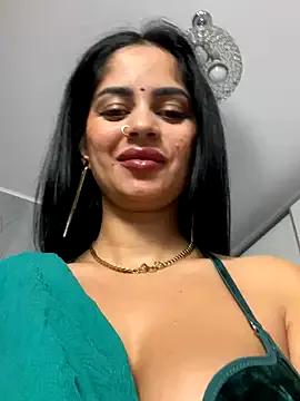 _adelle on StripChat