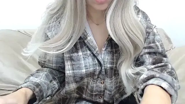 _kitty_Rose_ on StripChat