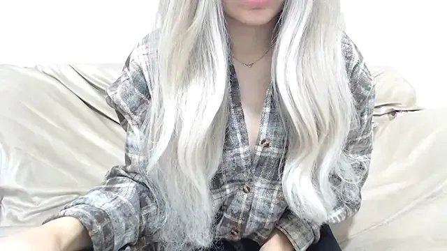 _kitty_Rose_ on StripChat