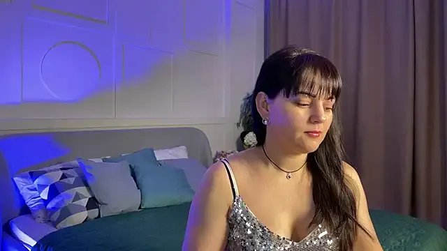 _SilkyShadow_ — air kiss