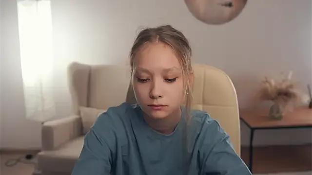 AdalineSheetz on StripChat 