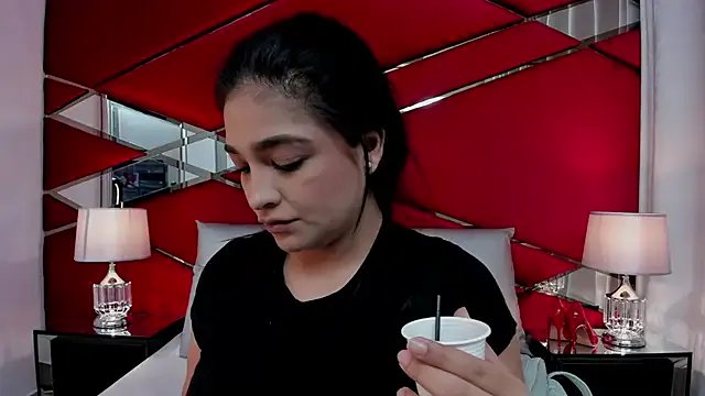 AdeleGray on StripChat