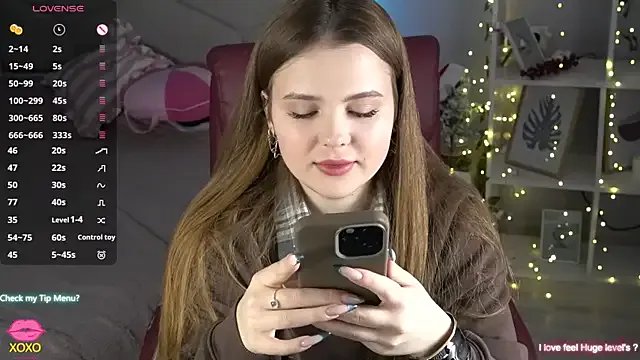 AfinaNights on StripChat