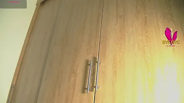 aidaadams on StripChat 