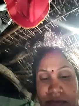 Akanksha_soni on StripChat