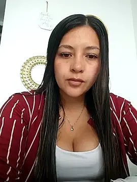 alana_69 on StripChat 