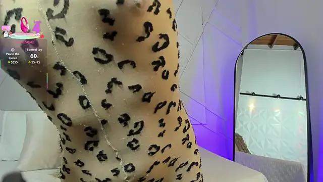 alanarouge on StripChat 