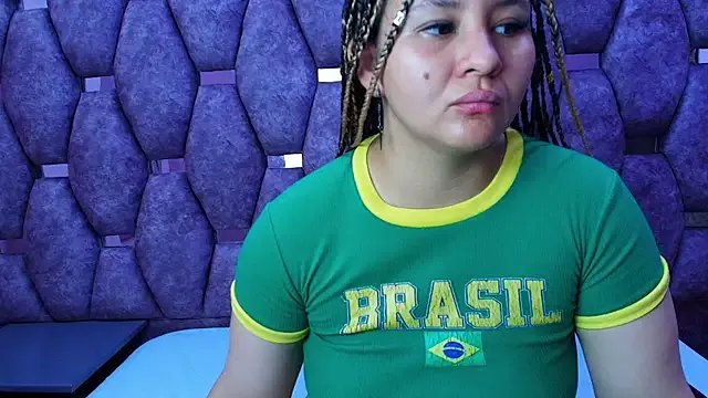 AlaSmith on StripChat 