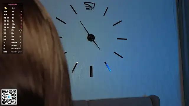 AlberthaEscue — saliva on tits