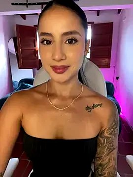 Ale_Lewis on StripChat