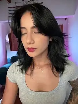 Ale_Lewis on StripChat