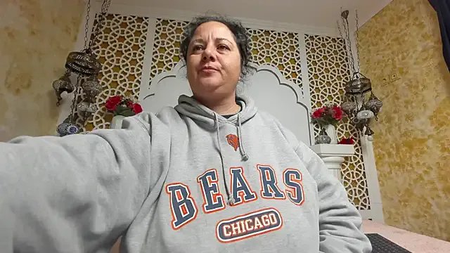 AleshaArabian on StripChat