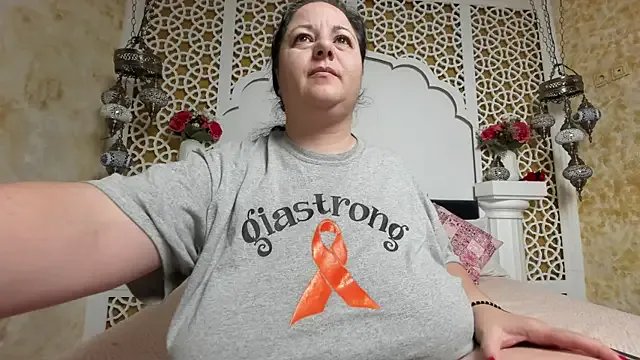 AleshaArabian on StripChat