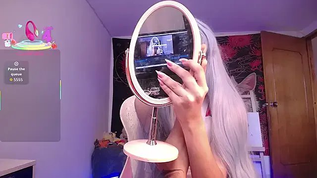 alicedangerXXX on StripChat