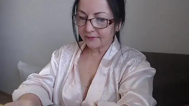 Alma44 — Welcome to my room