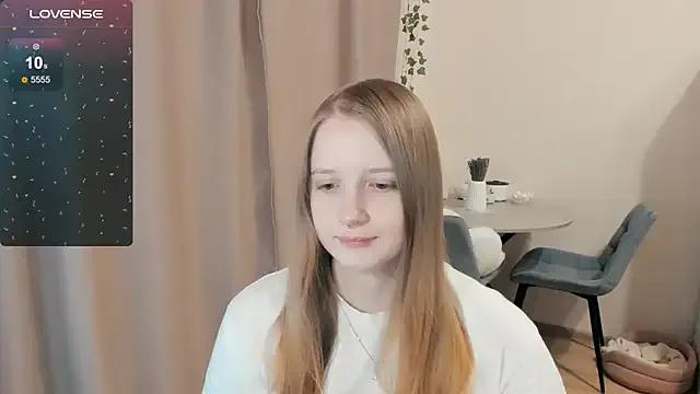 Alyaley on StripChat 