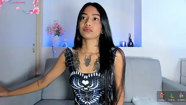 Alykass on StripChat