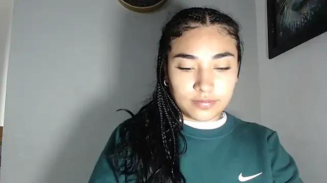 AmberGold- on StripChat