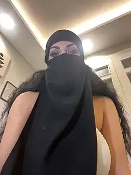 Amberonee31 on StripChat