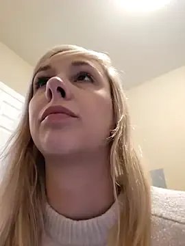 AmethystFoxx on StripChat