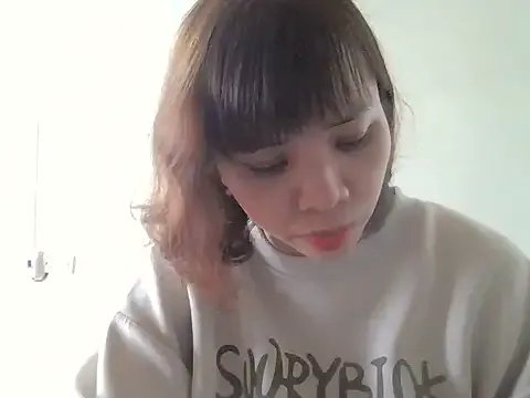 Angela-Eira on StripChat