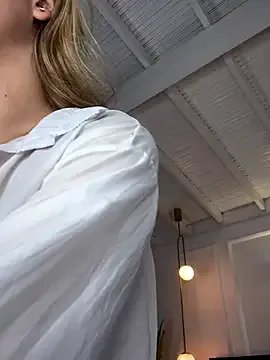 AngelBlushXXX on StripChat