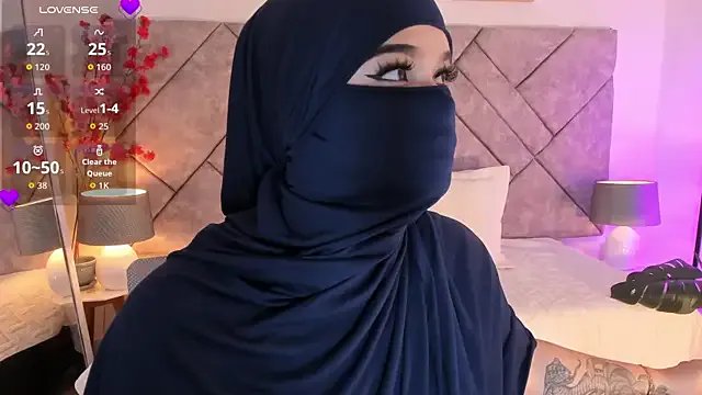 anna-henao on StripChat