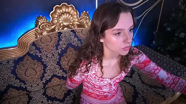 AnnaElys on StripChat 