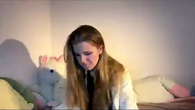 AnnamariaVieu on StripChat 