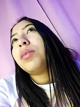 anni_ross on StripChat