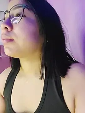 anni_ross on StripChat