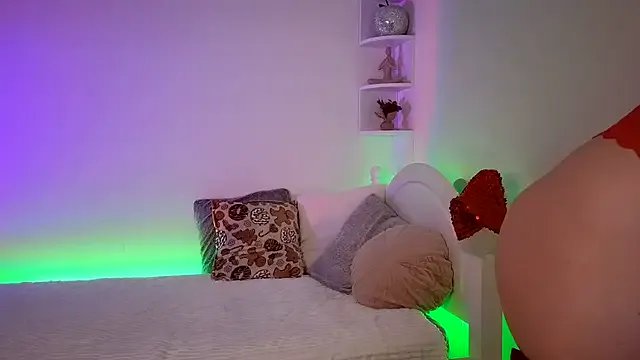 April_wow on StripChat