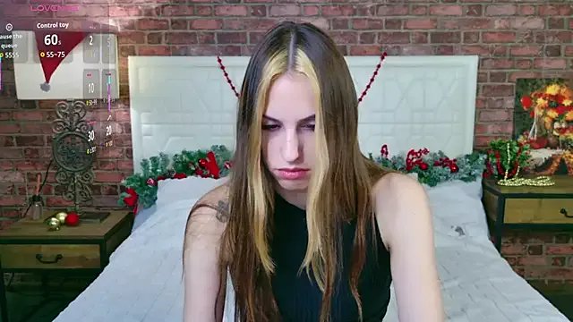 AriaBe11 on StripChat 