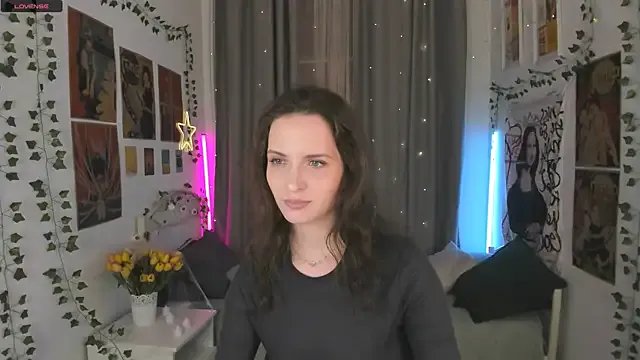 Ariadna_Shy on StripChat 