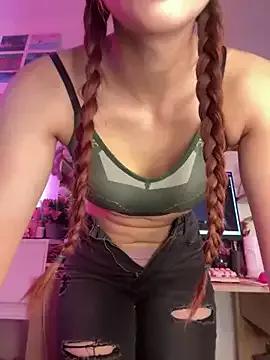 ariiel_ on StripChat 