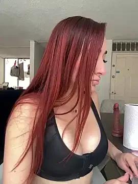 ariiel_ on StripChat 