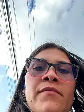 aurora_divine on StripChat