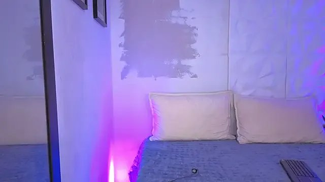 AuroraLanee_ on StripChat