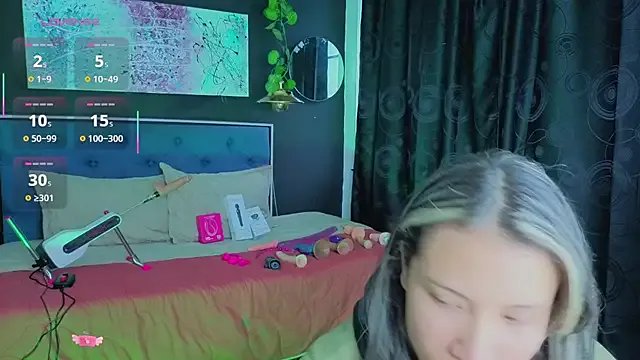 avans_15 on StripChat 