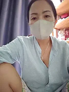 Baby-sexytits18 on StripChat 