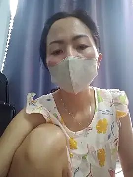 Baby-sexytits18 on StripChat 