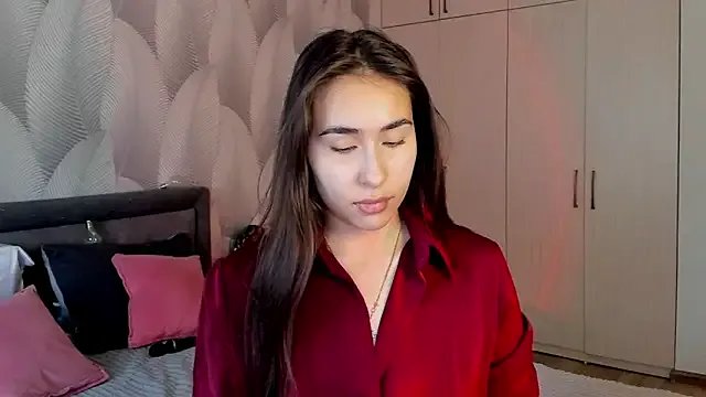 Bambiii_bby on StripChat