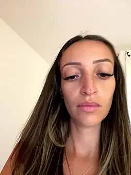 BelleLouiseVp on StripChat